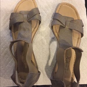 Flexx gold sandals size 9
